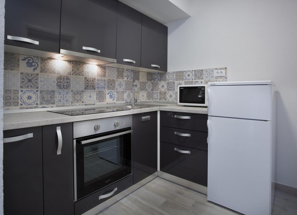 Serious Job Apartment ドゥブロブニク エクステリア 写真